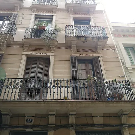 Aparteasy - Pure Gracia, Excellent Location Apartment